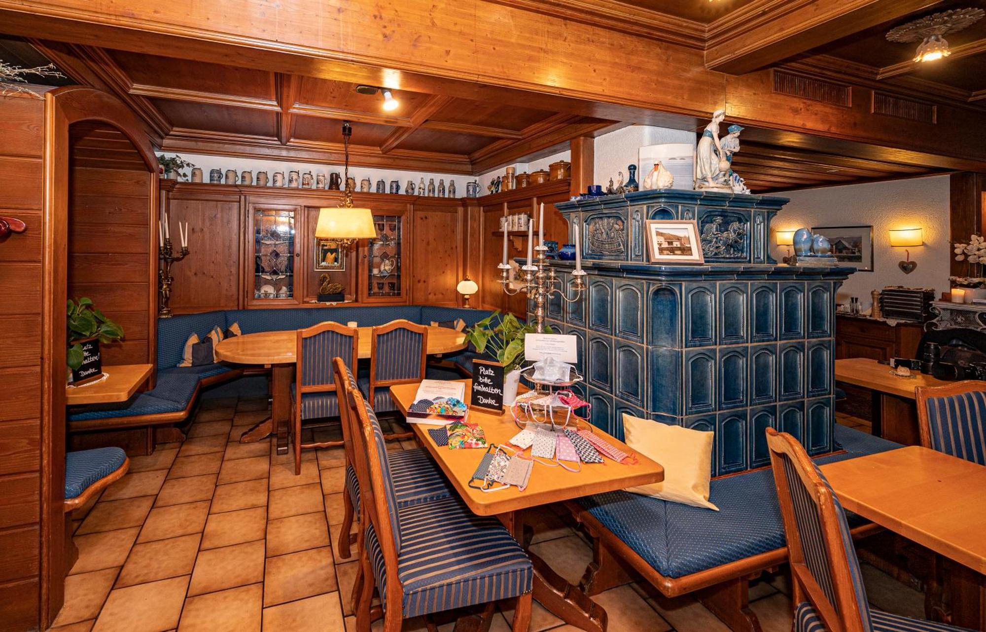 Hotel Brauereigasthof Schwanenbraeu Ebermannstadt Buitenkant foto
